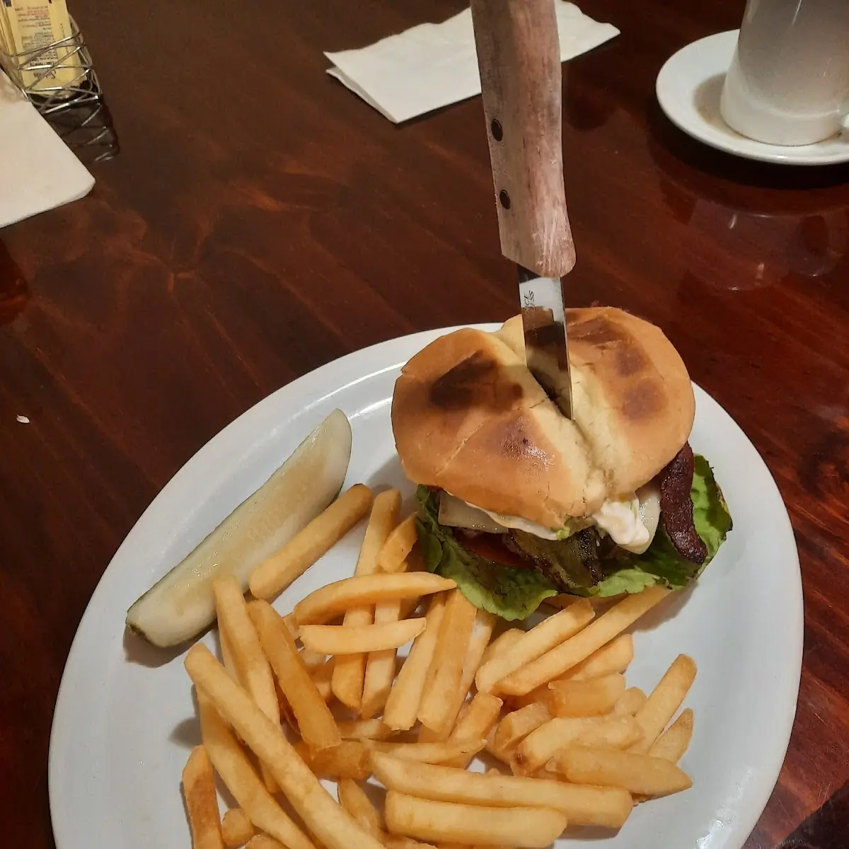 Garibaldi Burger
