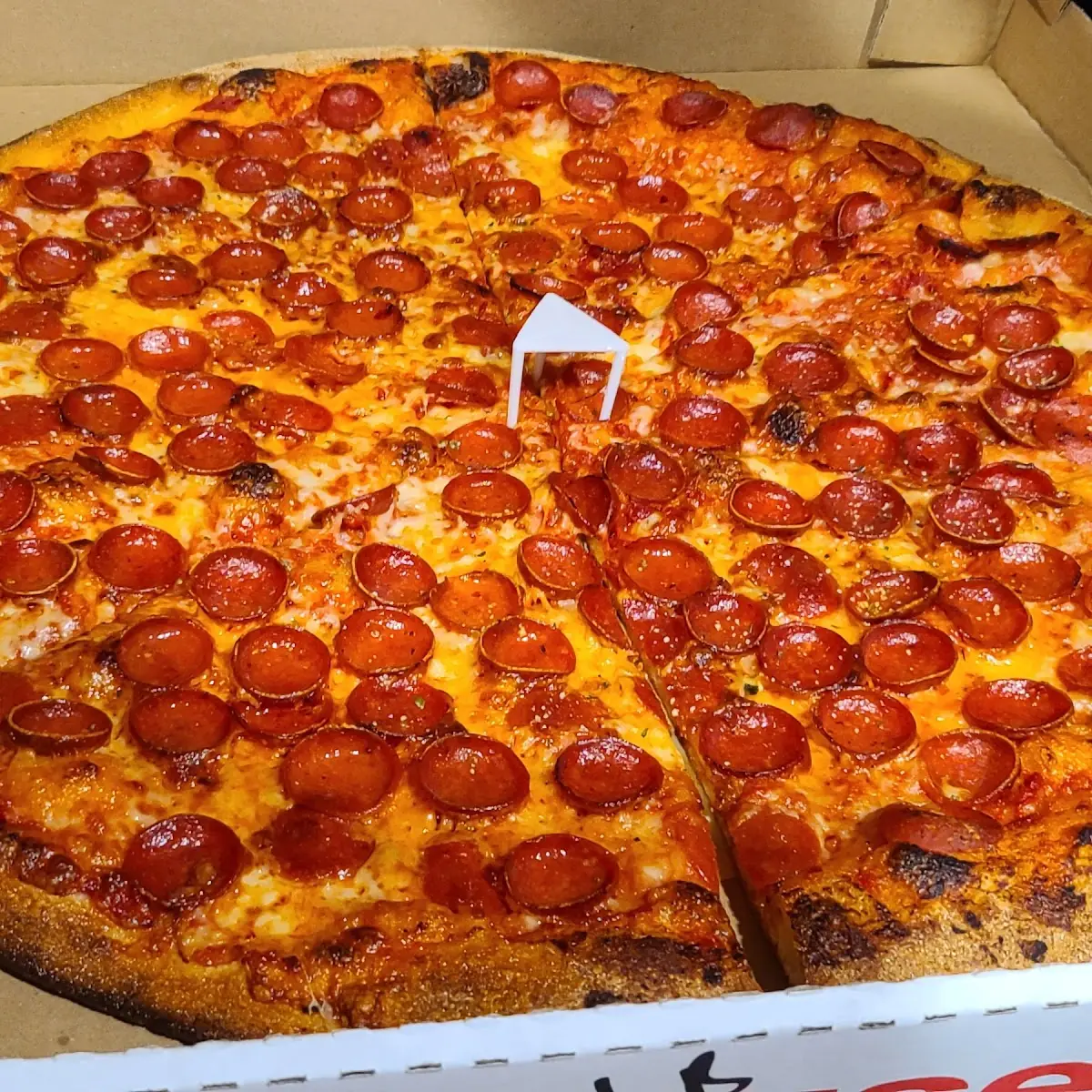 20 Pepperoni Pizza