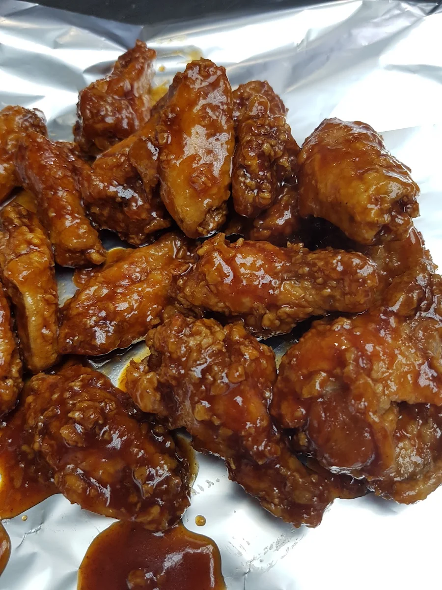 Highlights, Pizzano Pizza & Wings
