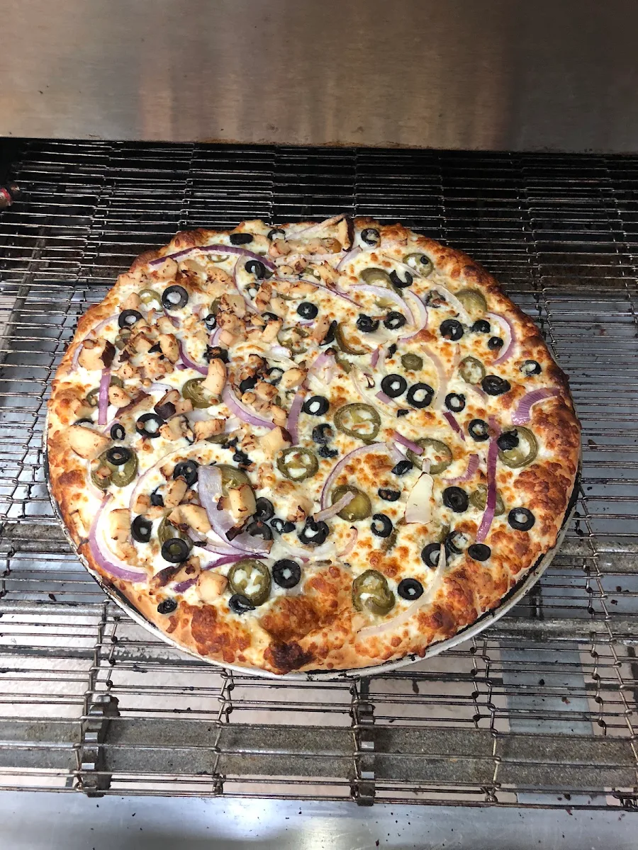 Highlights, Pizzano Pizza & Wings