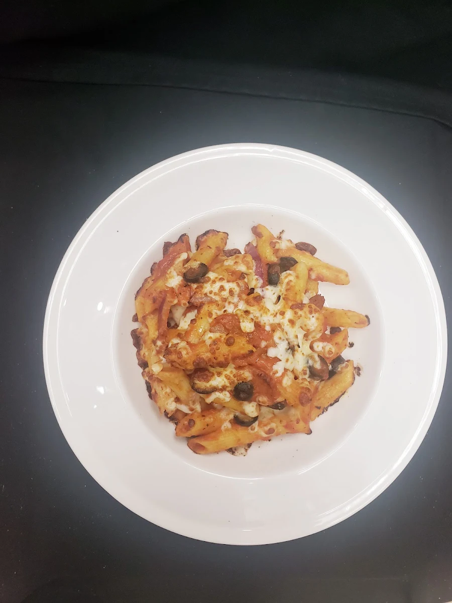 Italian Sausage Pasta, Pizzano Pizza & Wings