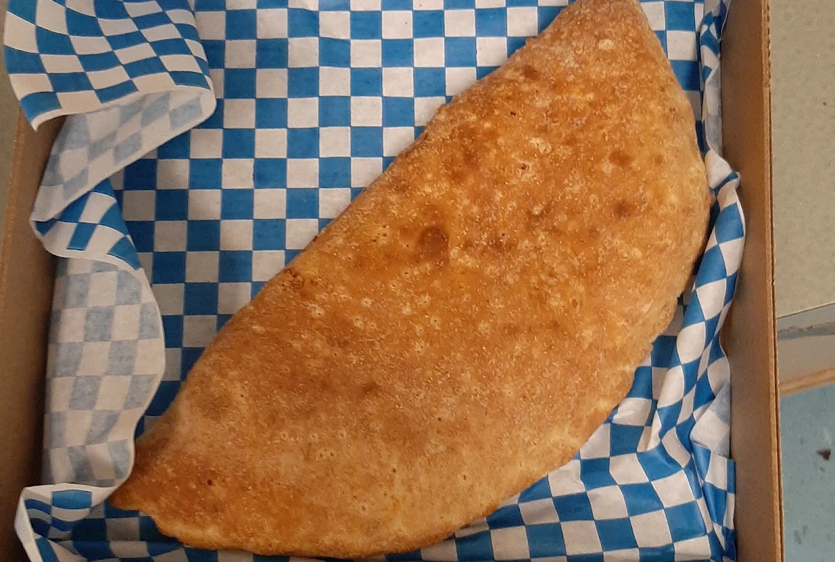 Panzerotti, Pizzano Pizza & Wings