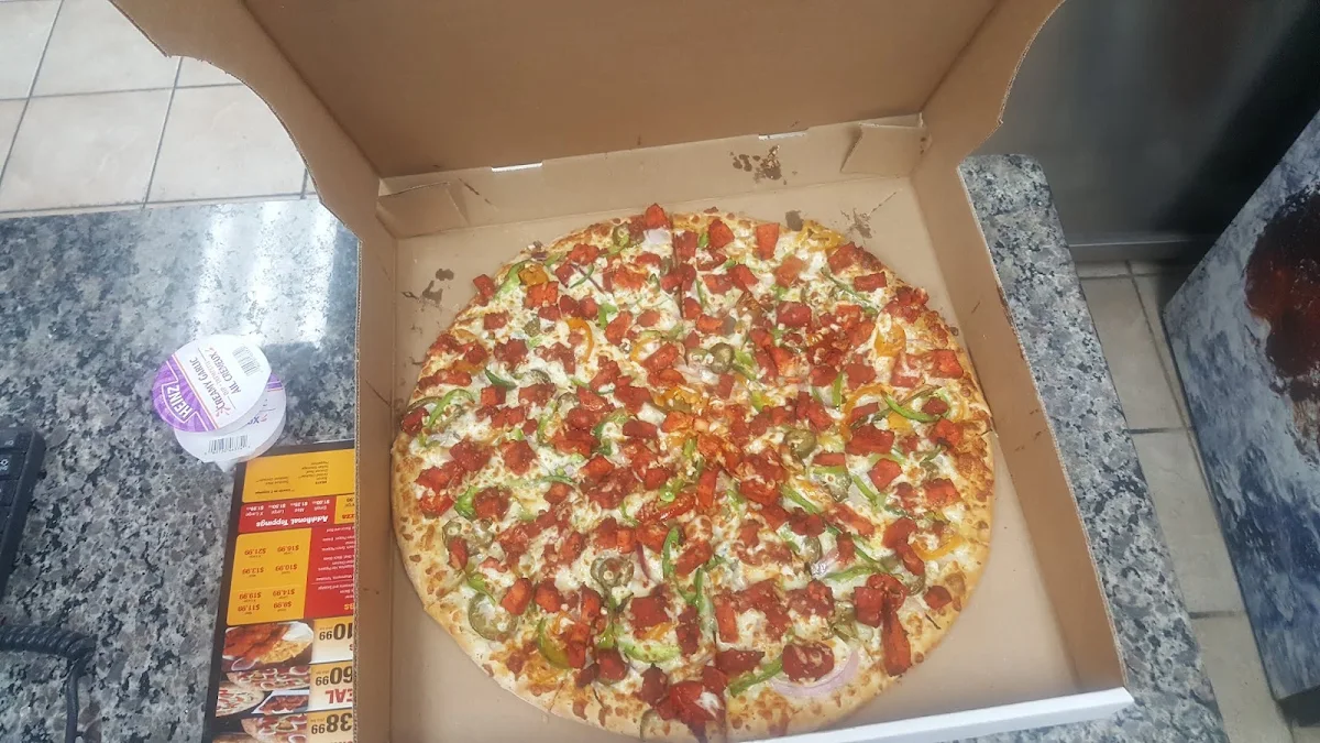 X-Large Pizzas, Pizzano Pizza & Wings