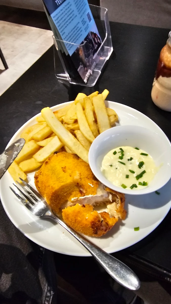 Chicken Kiev, Cafe Delaray & Co