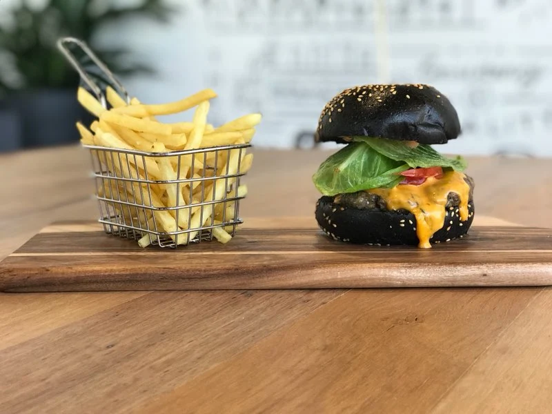 Mini Beef Burger & Chips, Cafe Delaray & Co