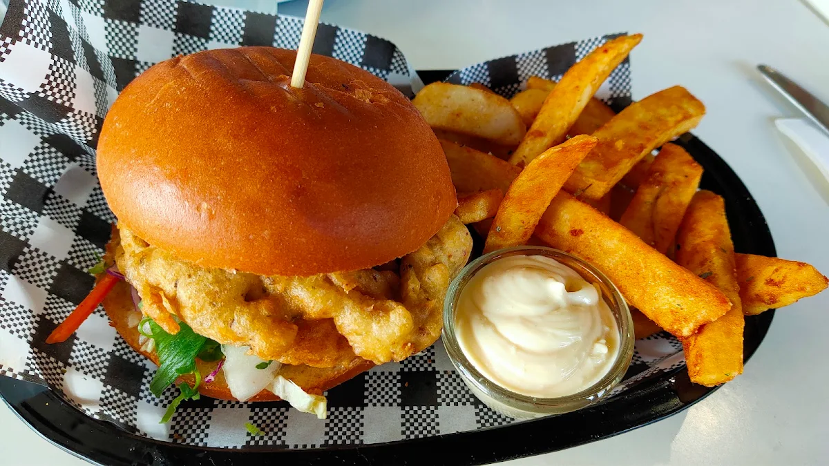 Soft-Shell Crab Burger, Cafe Delaray & Co