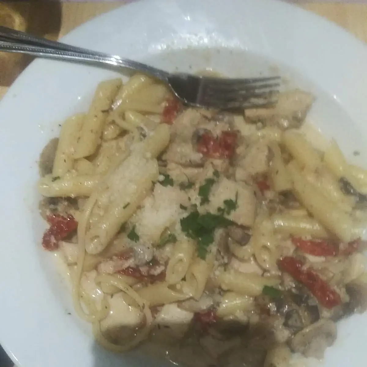 Creamy Garlic Chicken Pasta
