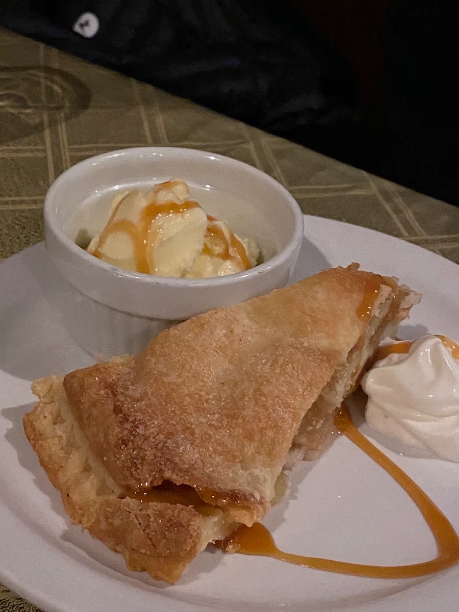Apple Pie Ala Mode