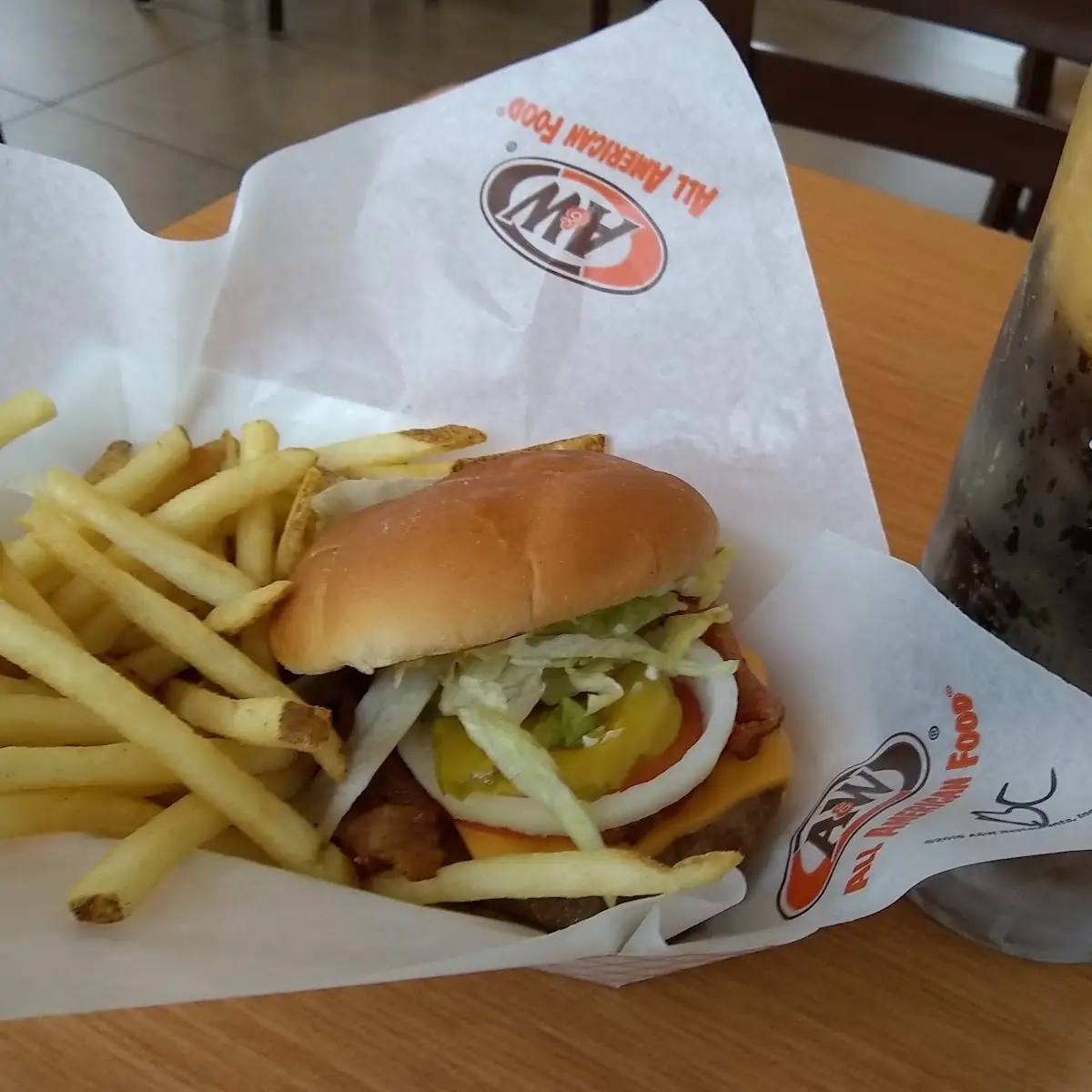Fast Bacon Cheeseburger