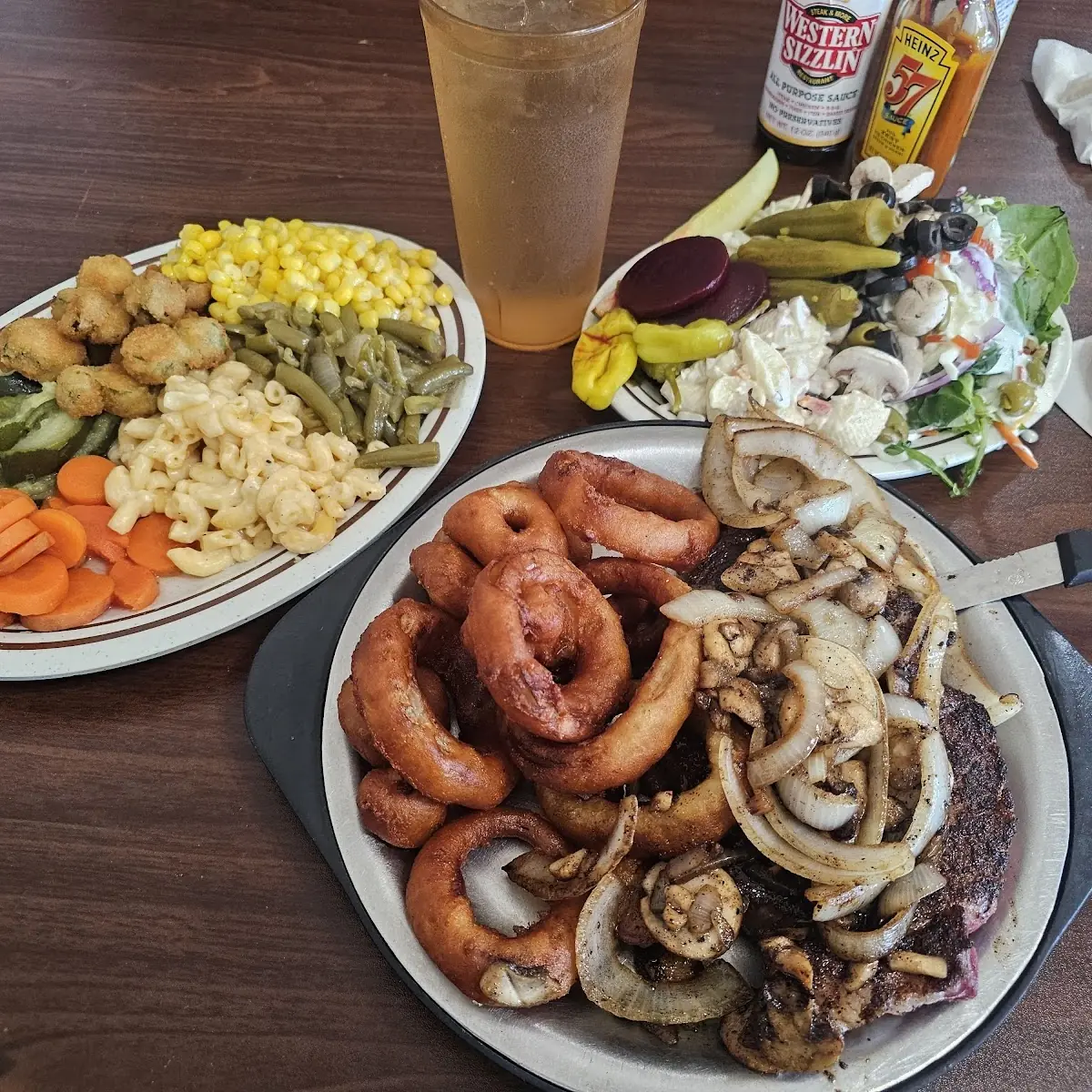 16 Oz Ribeye w Buffet Onion Rings
