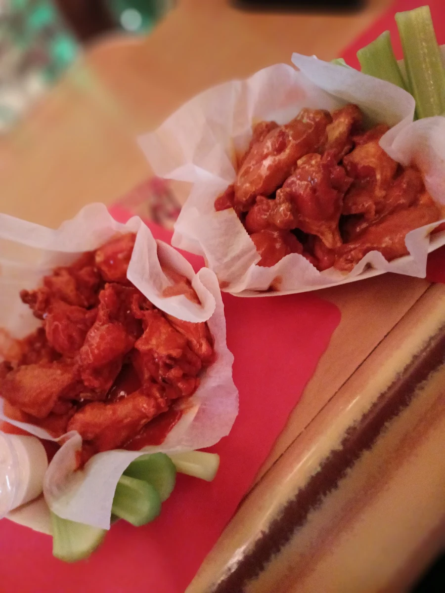 Hot and Golden BBQ Wings