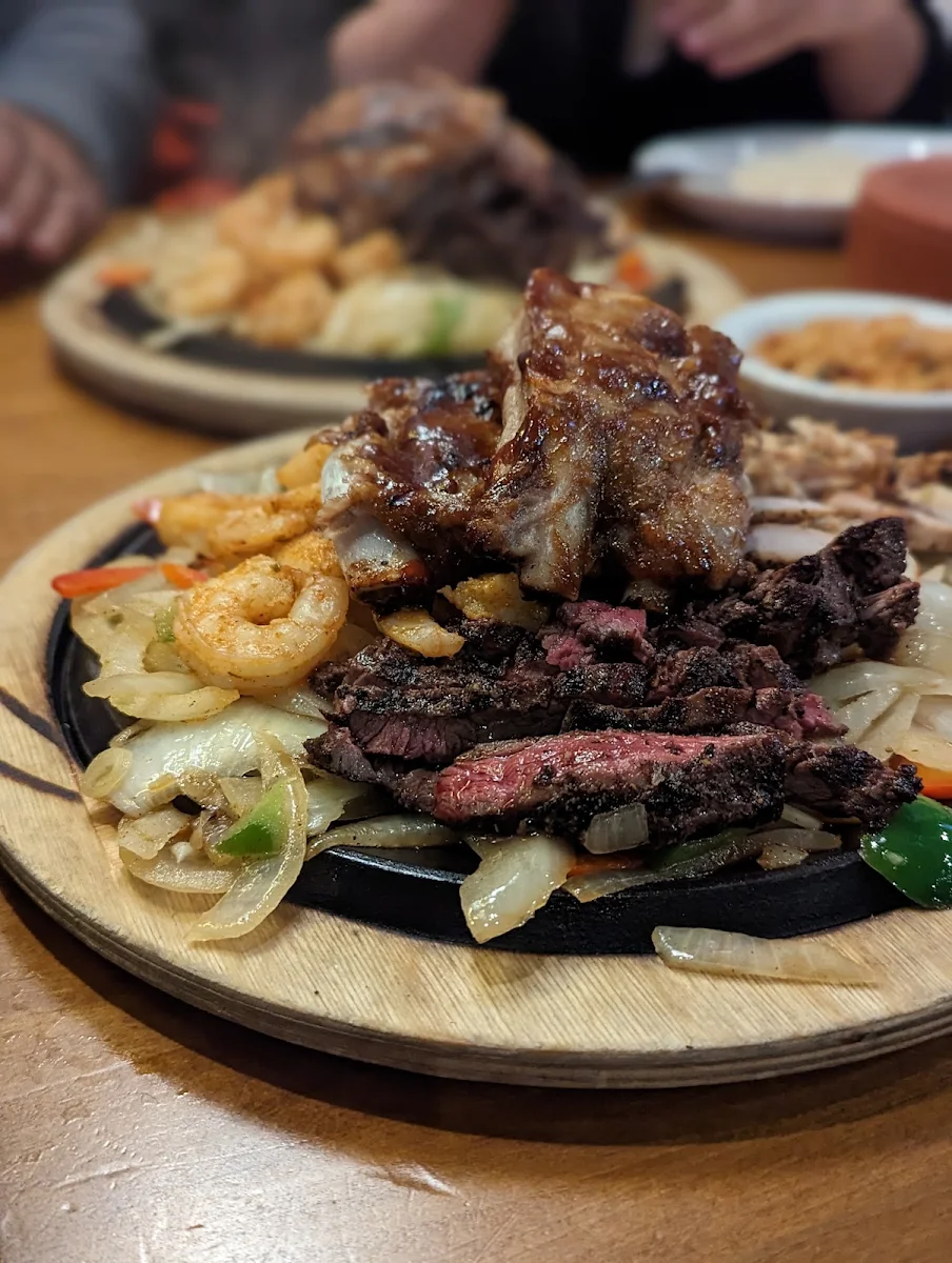 Fajitas for 2, Lone Star Texas Grill