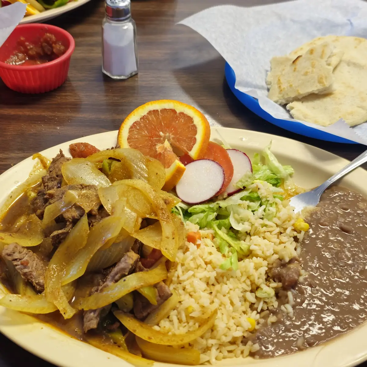 Bistec Encebollado