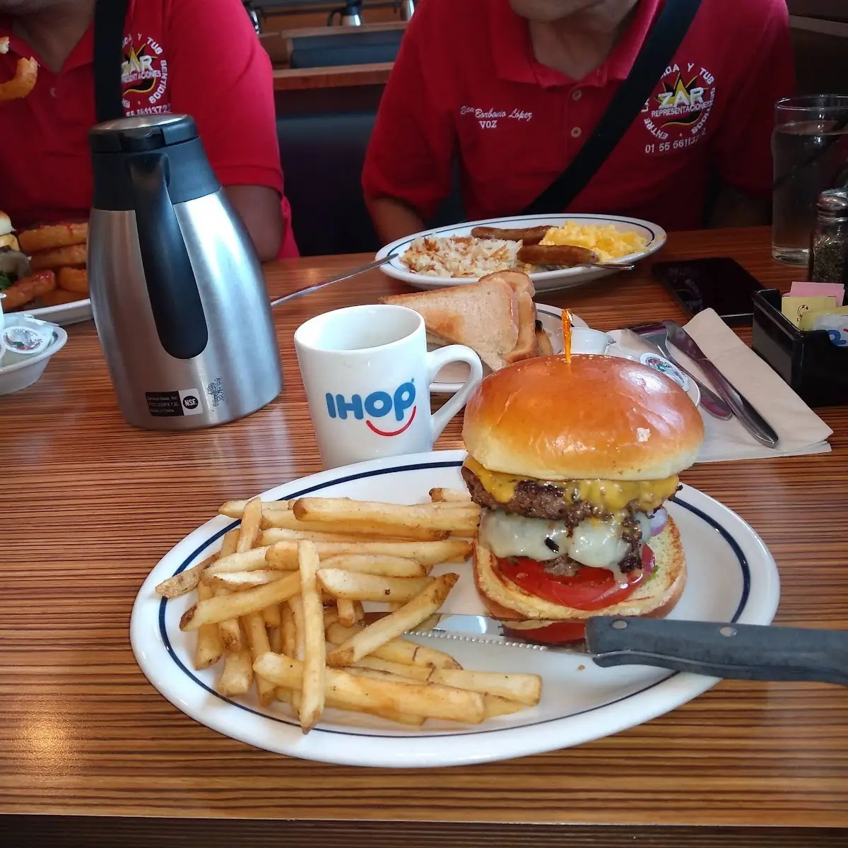 Mega Monster Burger