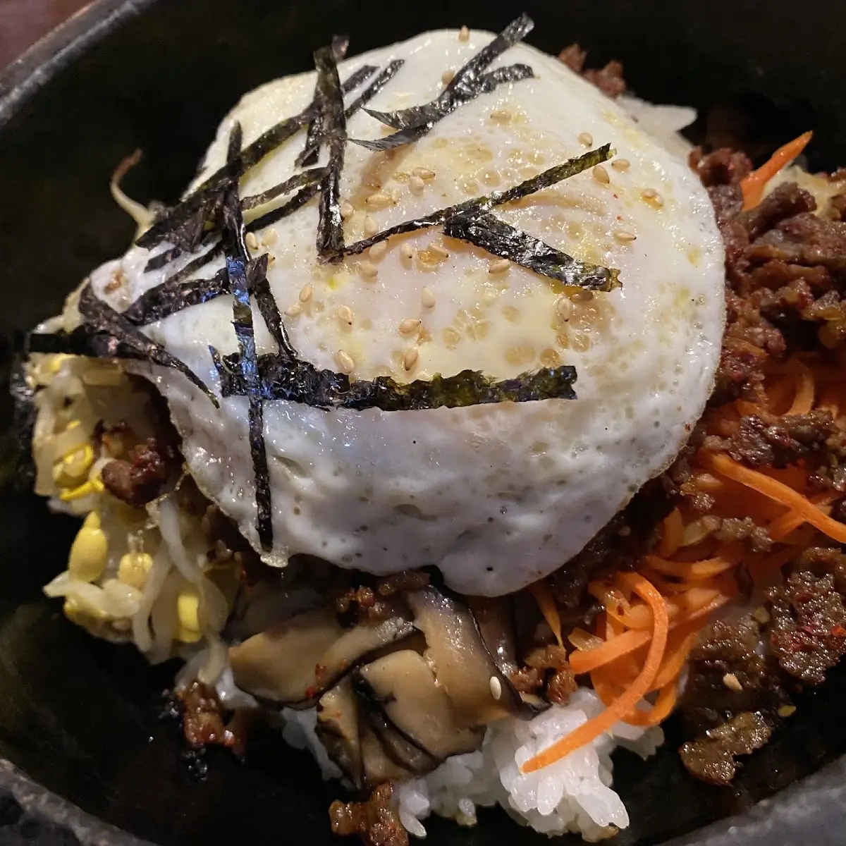 Dolsot Bibimbap