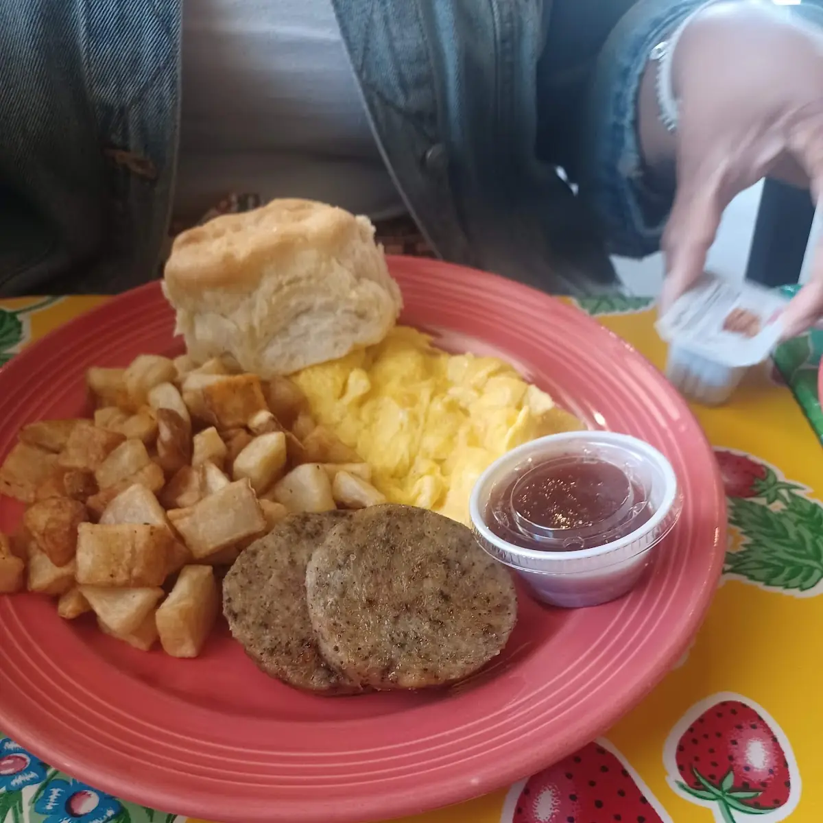 Scrambled Egg with Cheese One