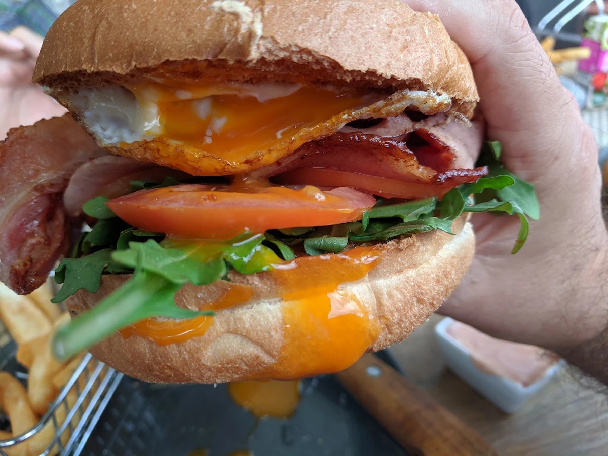 Breakfast Burger, 2 SHOTS ESPRESSO