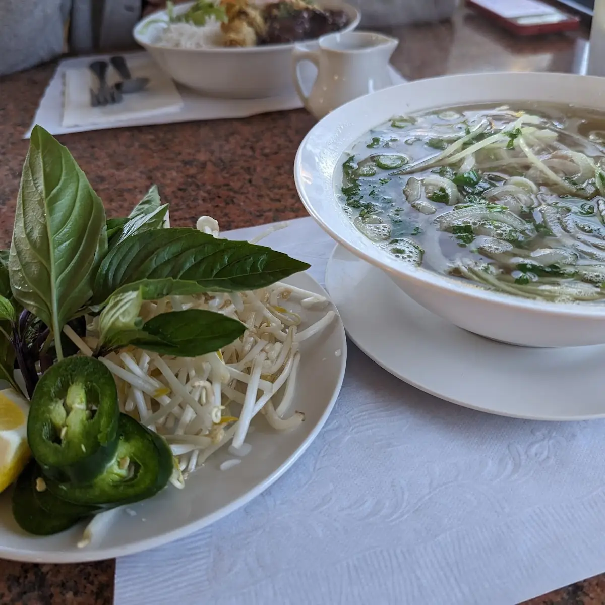 Le's Pho