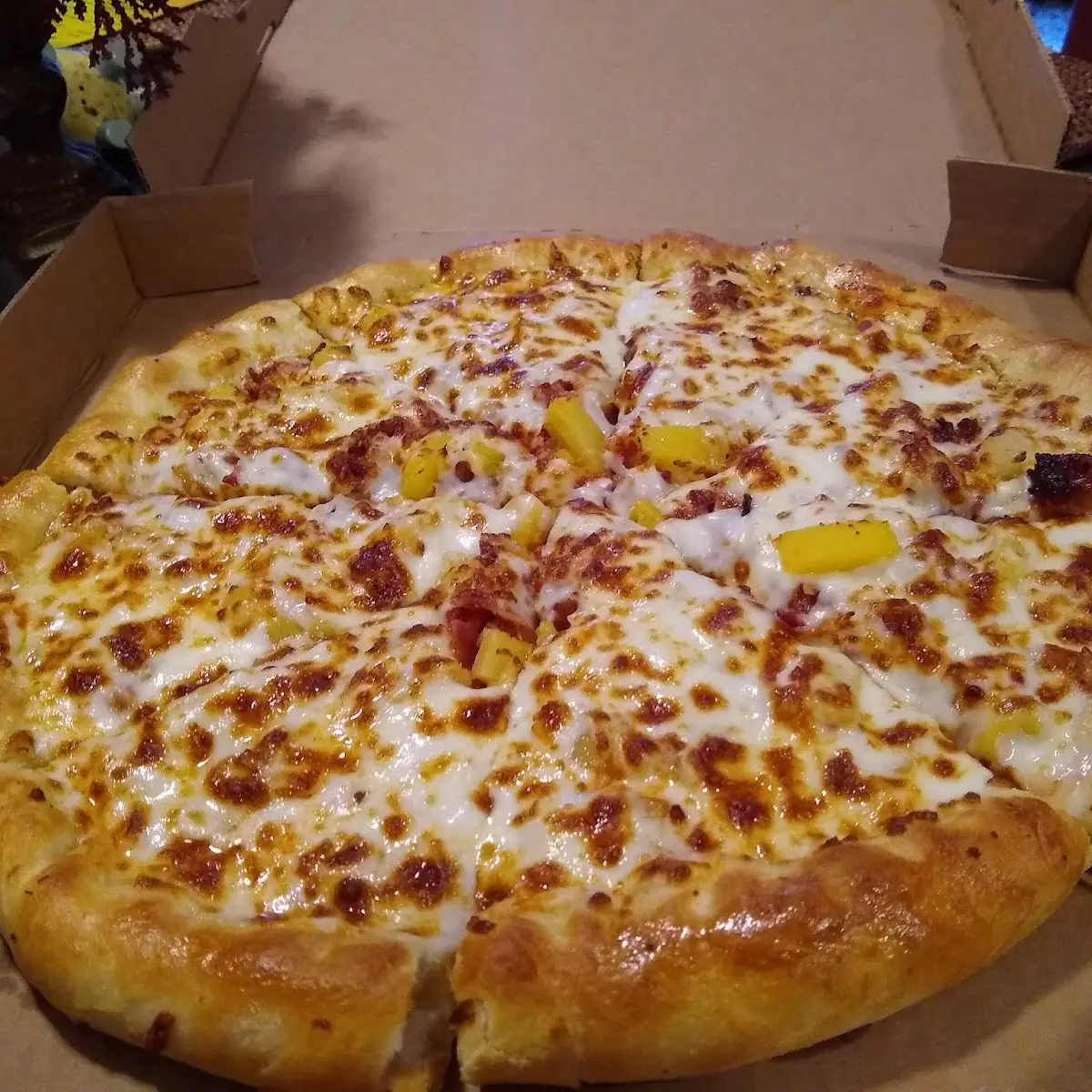 Hawaiian Stuffed Crust Pizza with Extra Cheese