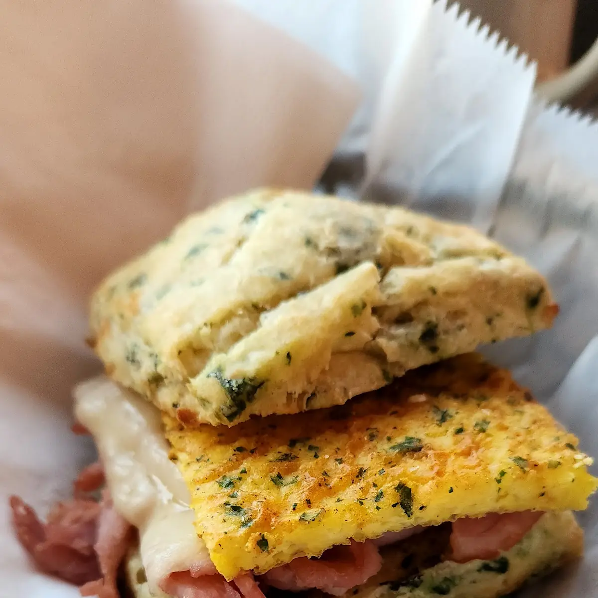 Hamd Egg Breakfast Biscuit Sandwich