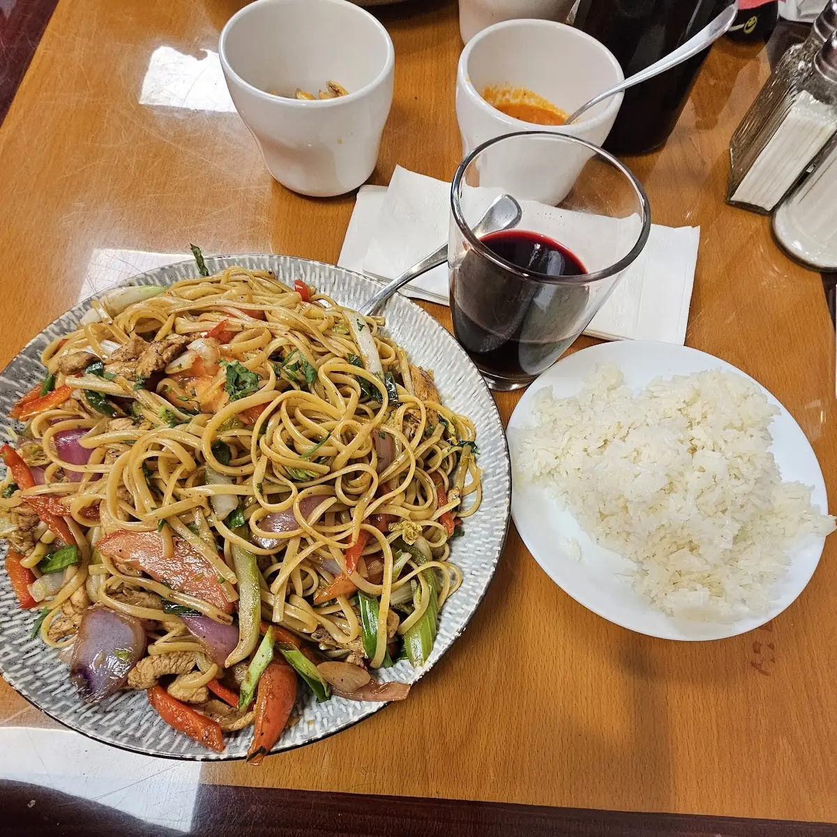 Tallarin Saltado Spaghetti