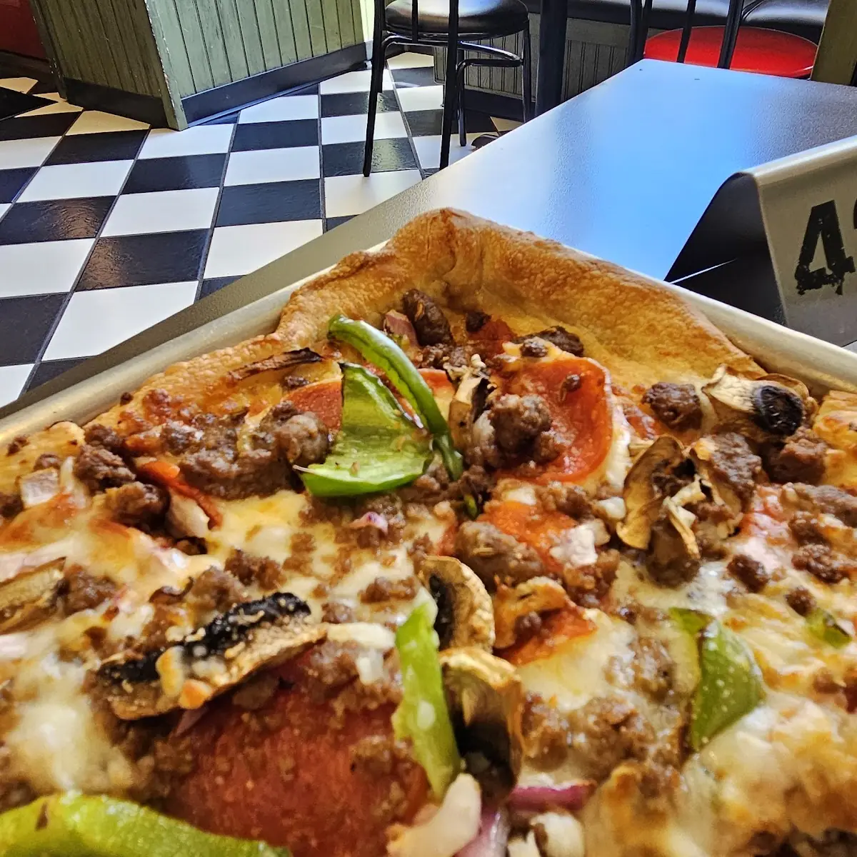 Square House Supreme Pizza