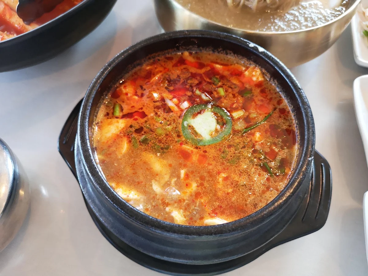 Yukkagejang, Bowls Korean BBQ