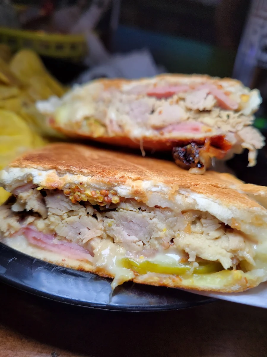 El Cubano