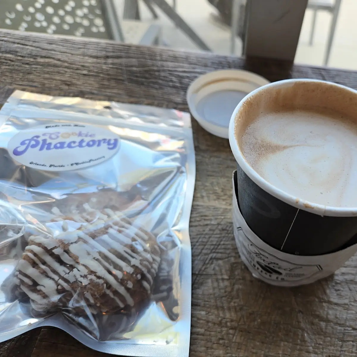 Caffè Mocha and a Snickerdoodle Cookie