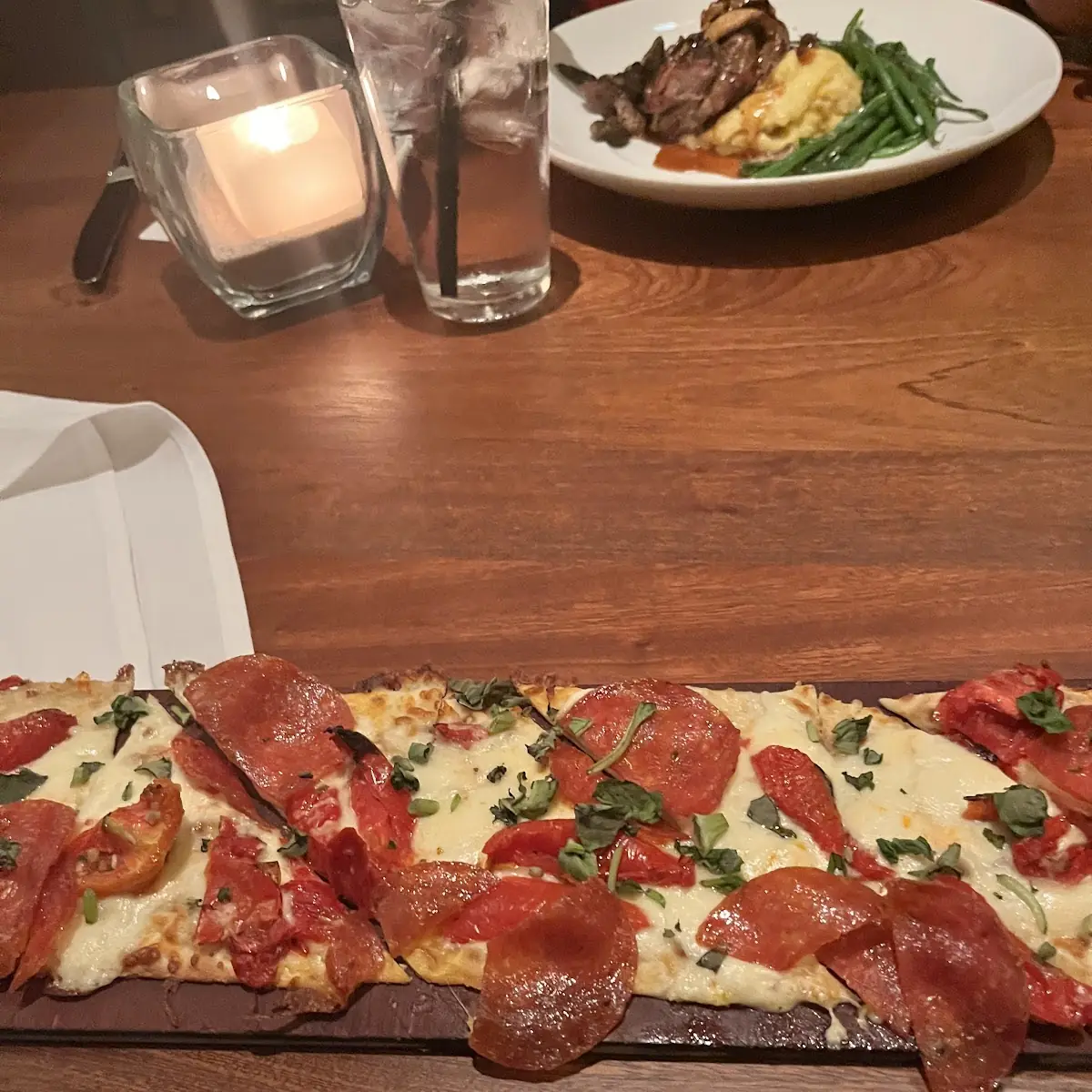 Flatbread Pizza Margherita