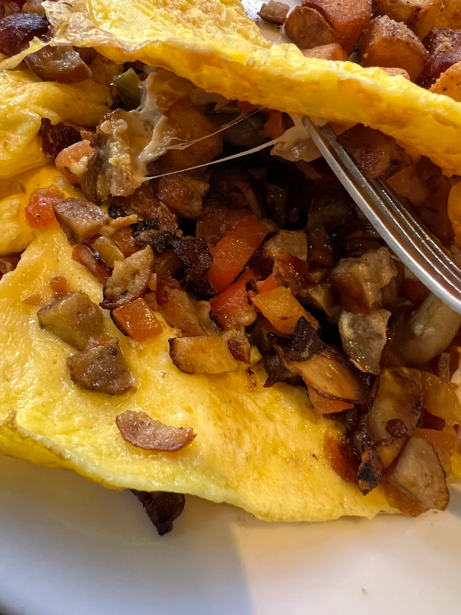 Philly Cheesesteak Omelette