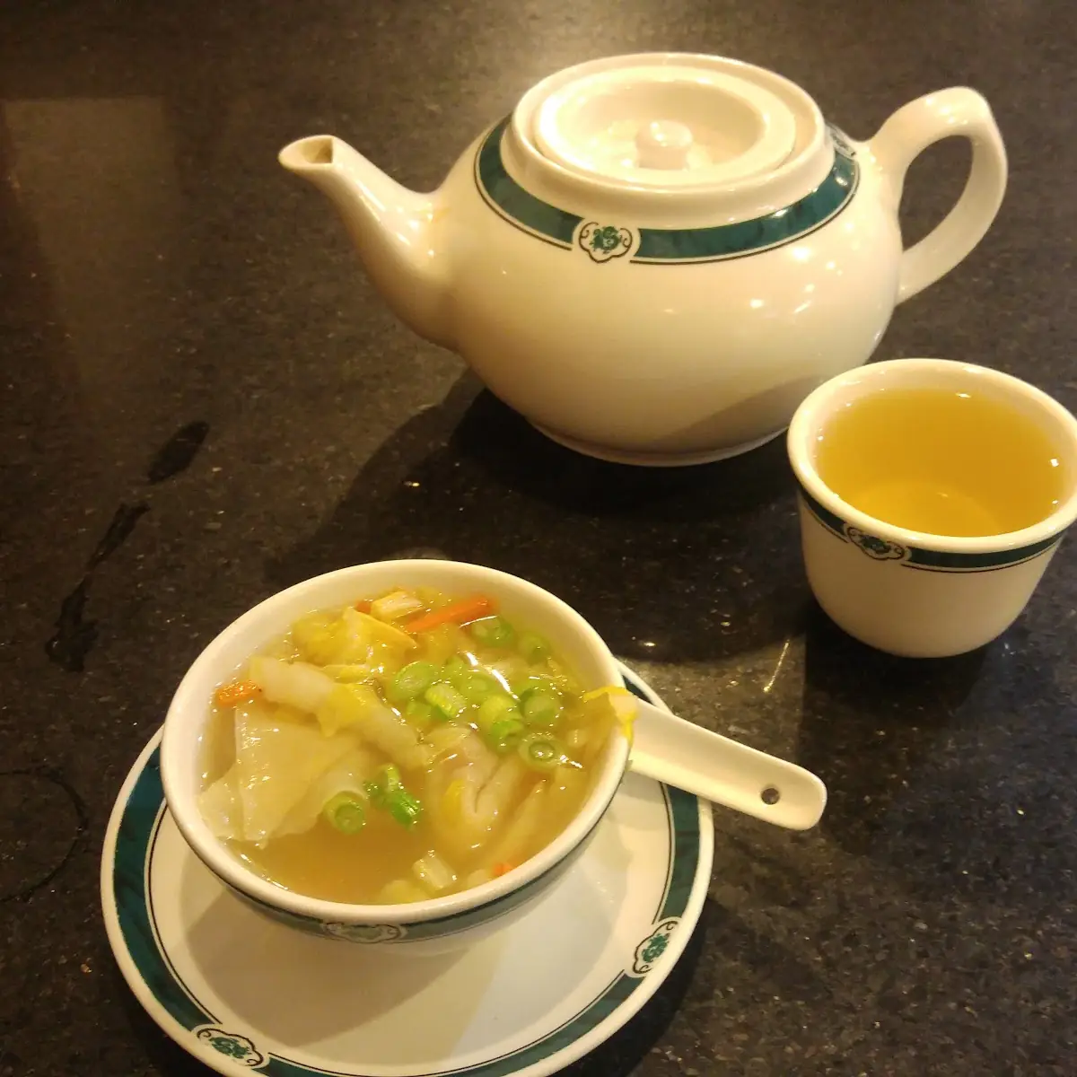 Won Ton Soup and Hot Tea