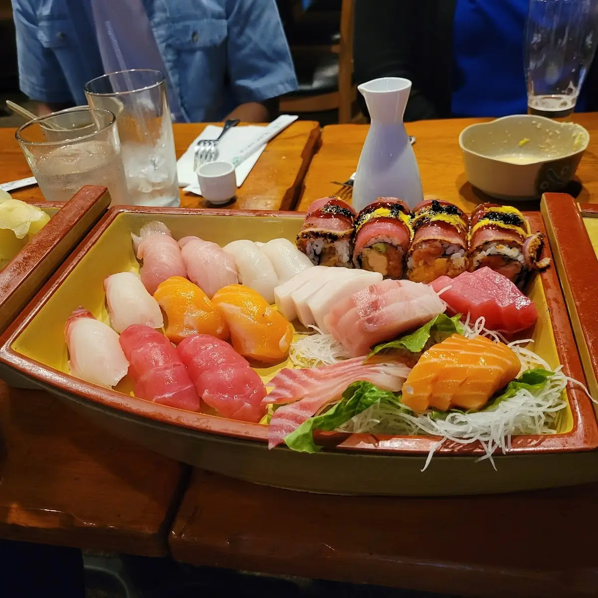 Sushi & Sashimi Lunch