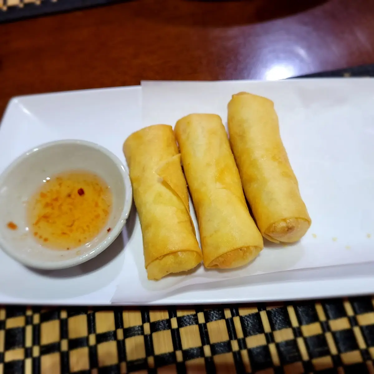 Vegetable Crispy Spring Rolls