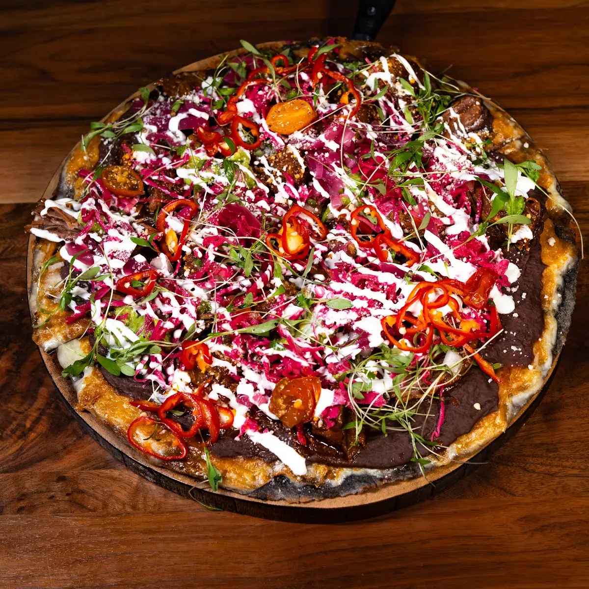 Tlayuda Pizza a La Mexicana