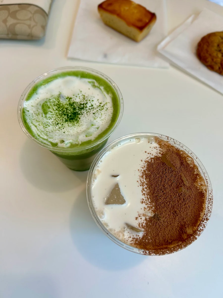 Iced Matcha Einspanner