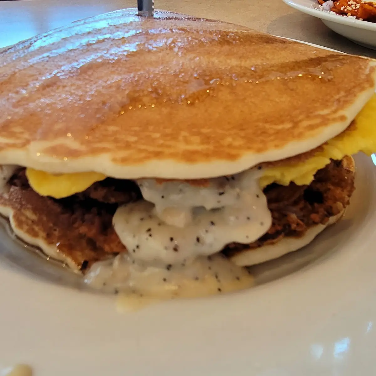 Honey Fried Chicken & Pancakes