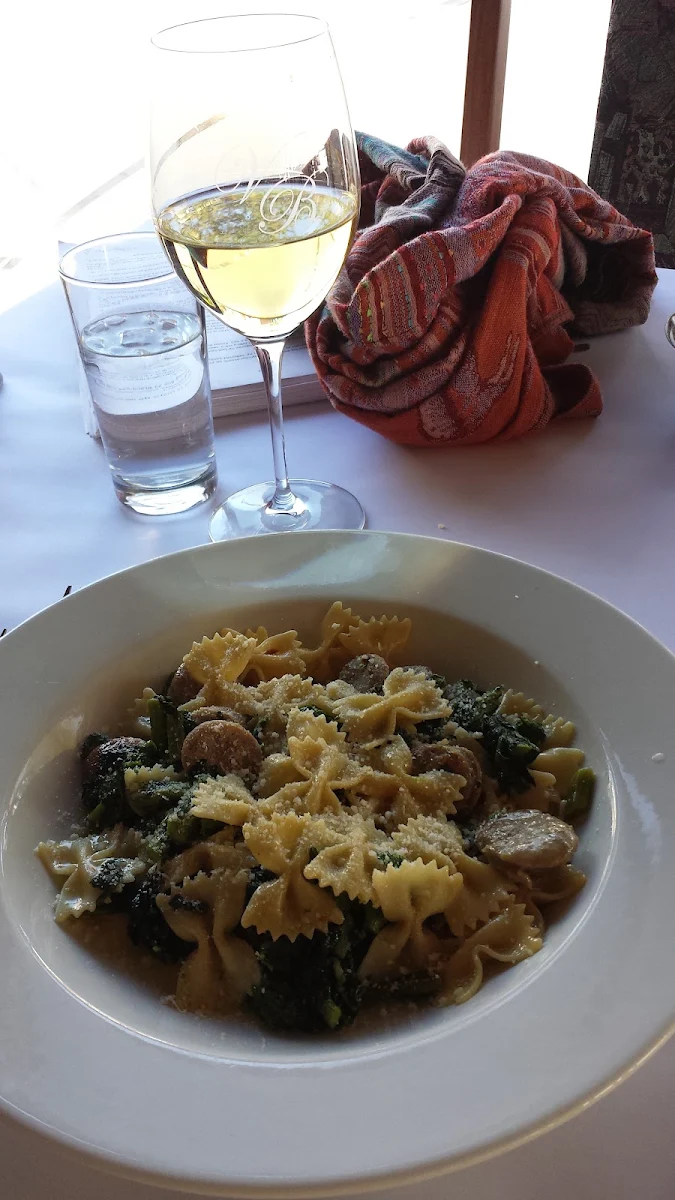 Farfalles Saucisse Et Rapini, Restaurant La Vieille Banque