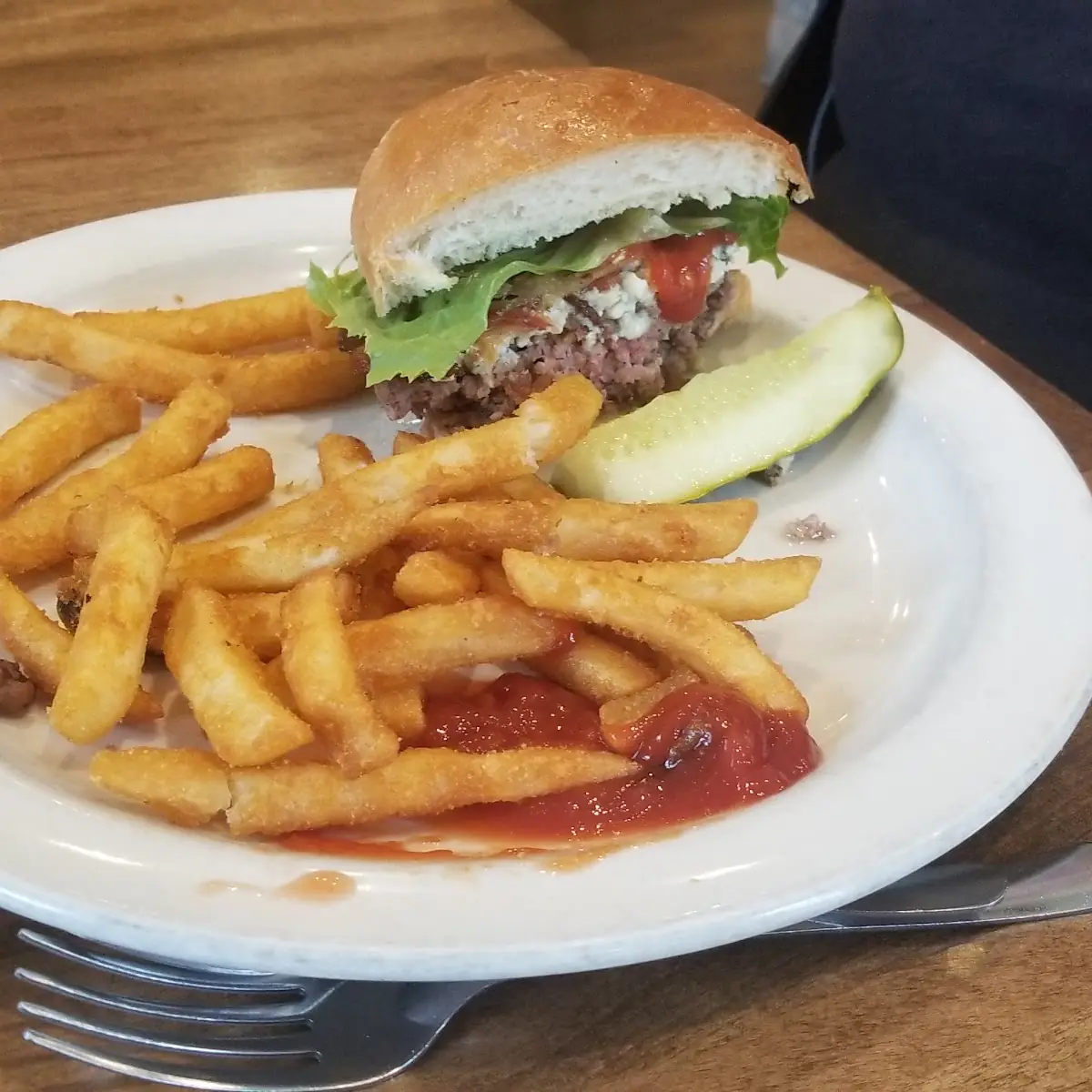 Blue Cheese Burger with Bacon