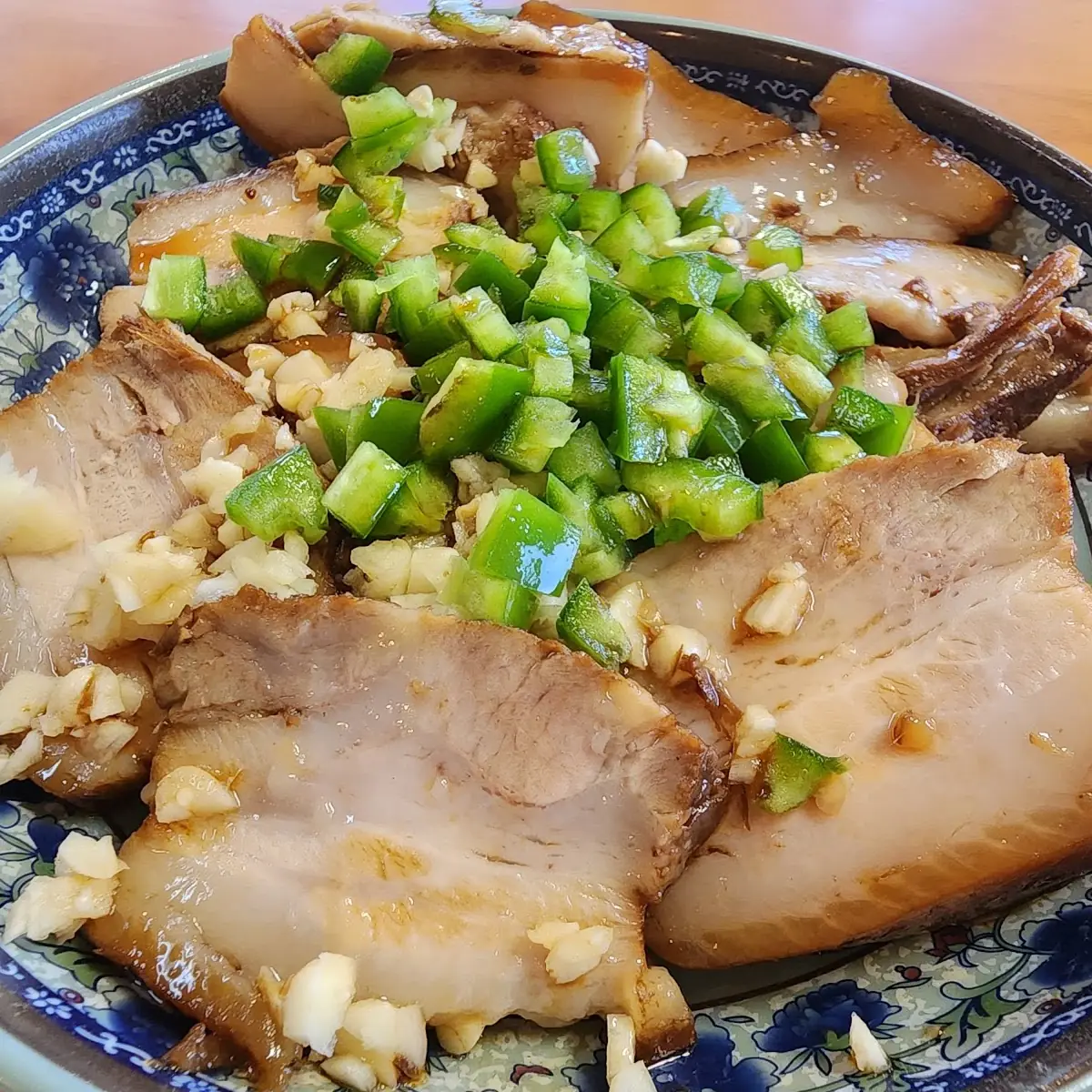 Braised Pork Belly with Garlic Sauce