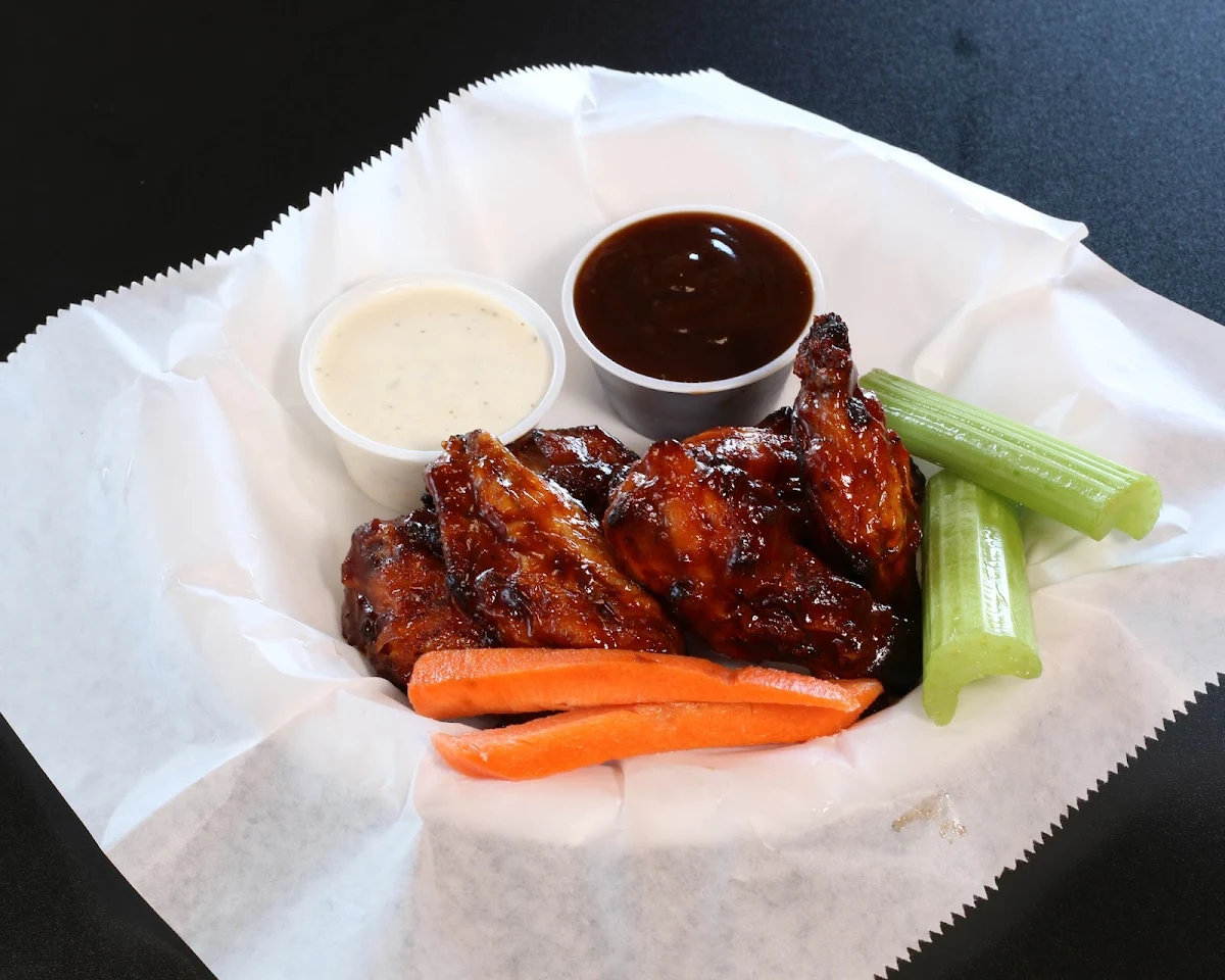 Traditional Bone in Jumbo Wings