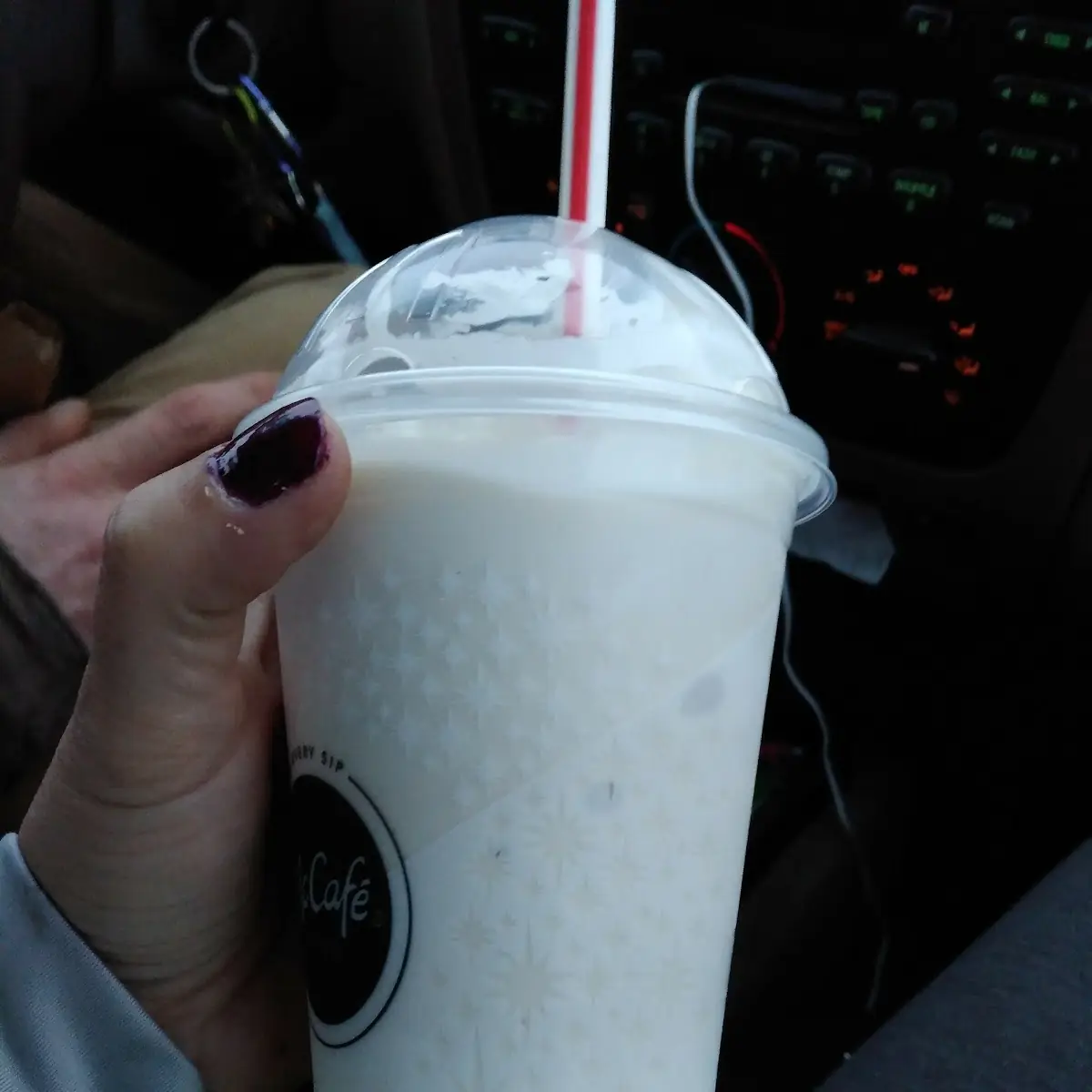Medium Vanilla Shake