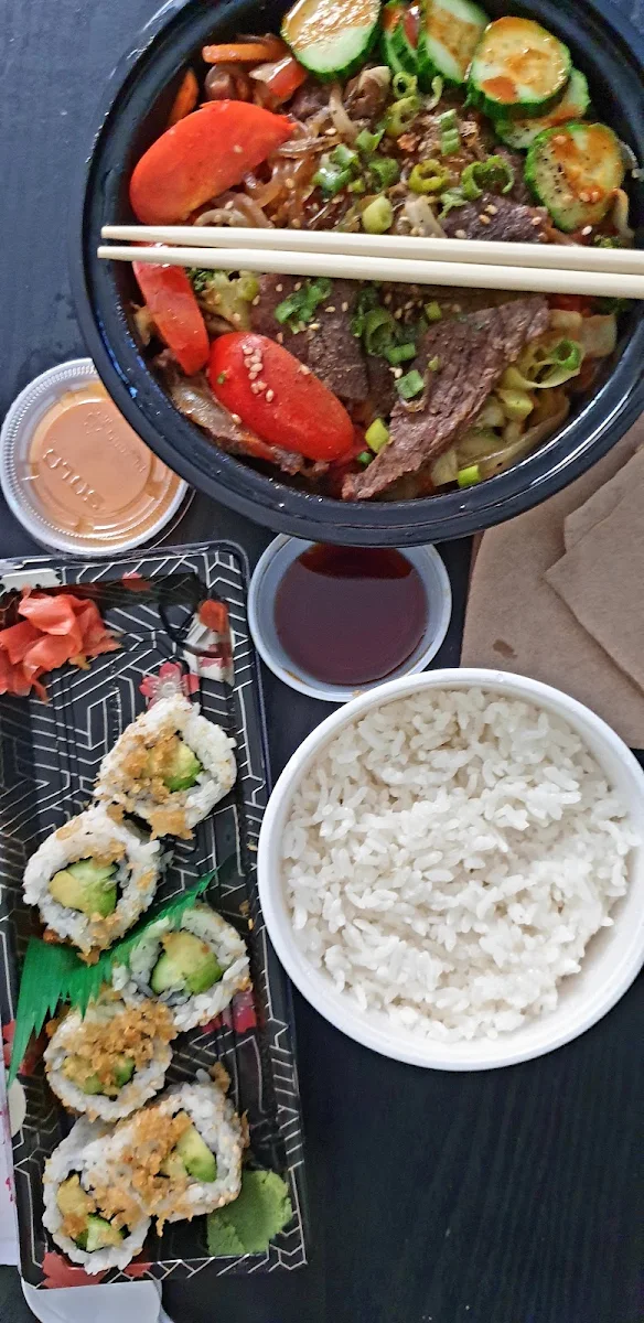 Single Set Meal Beef Teriyaki Roll Miso Soup, Miga Waterloo Japanese and Korean Restaurant