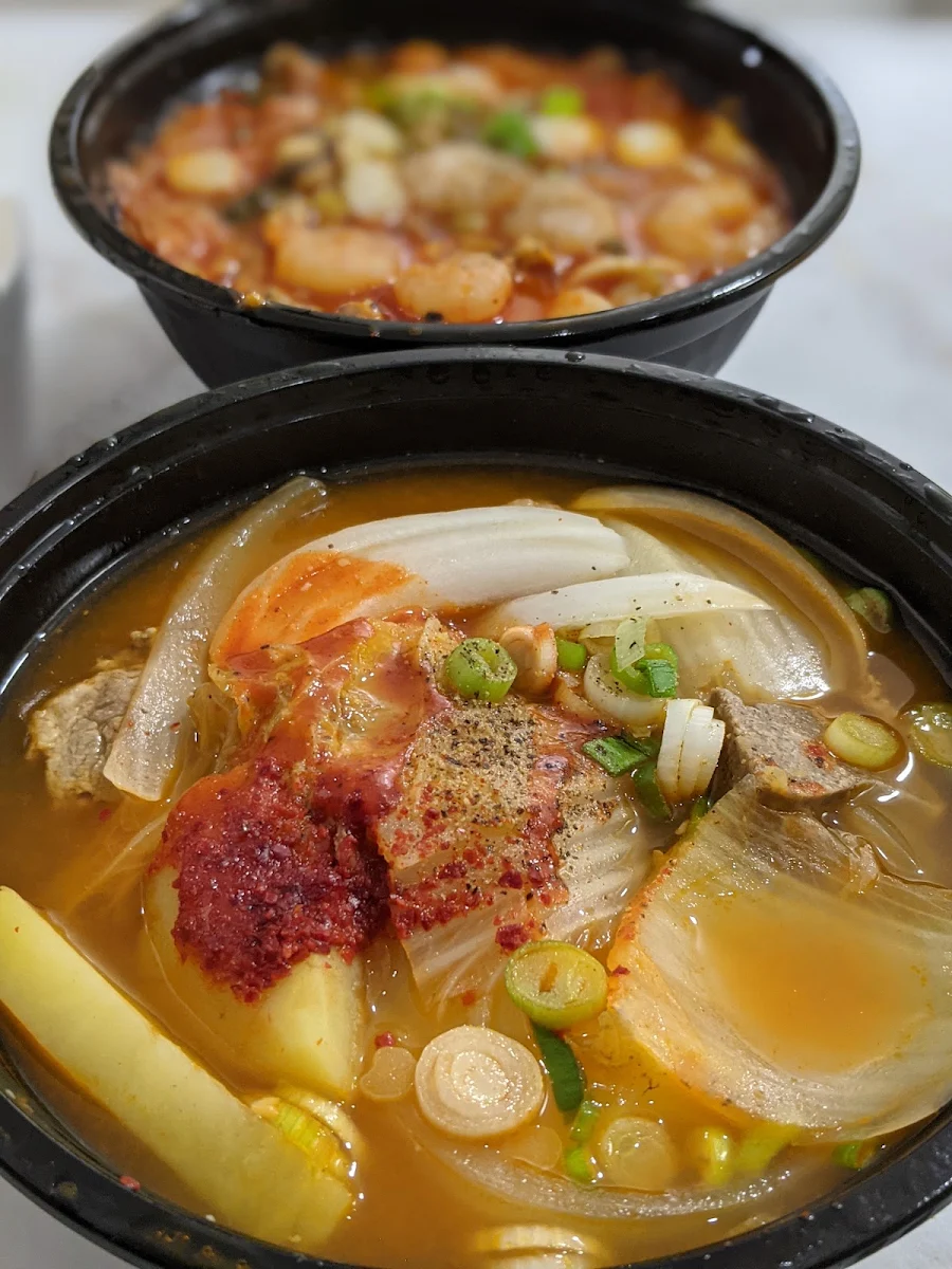 Soon Du Bu, Miga Waterloo Japanese and Korean Restaurant