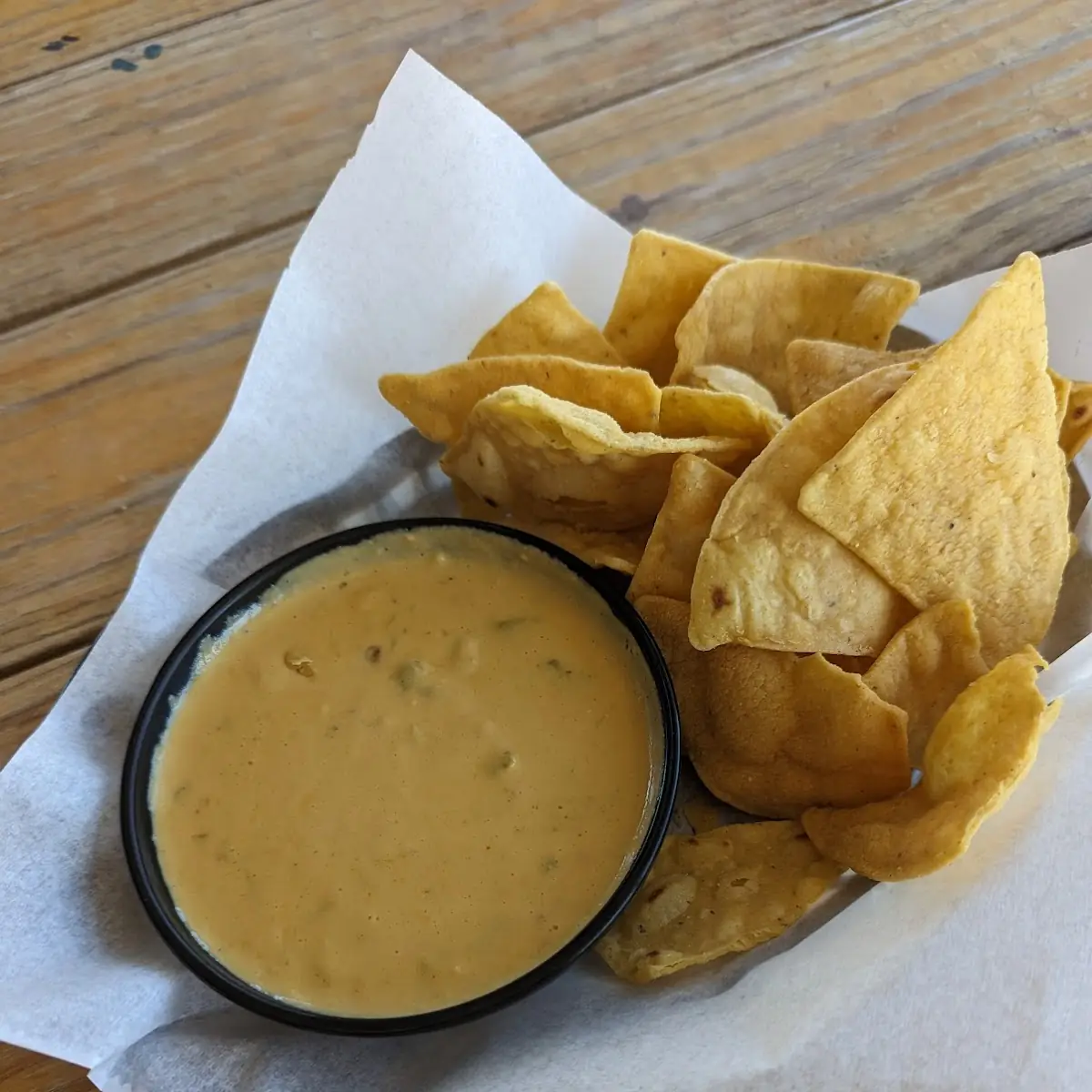 Chips & Queso