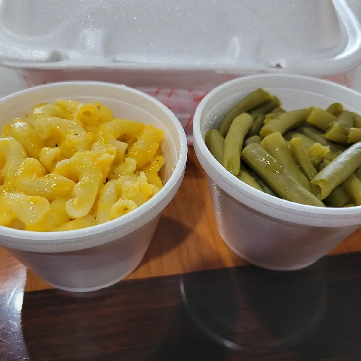 Mac-N-Cheese & Green Beans