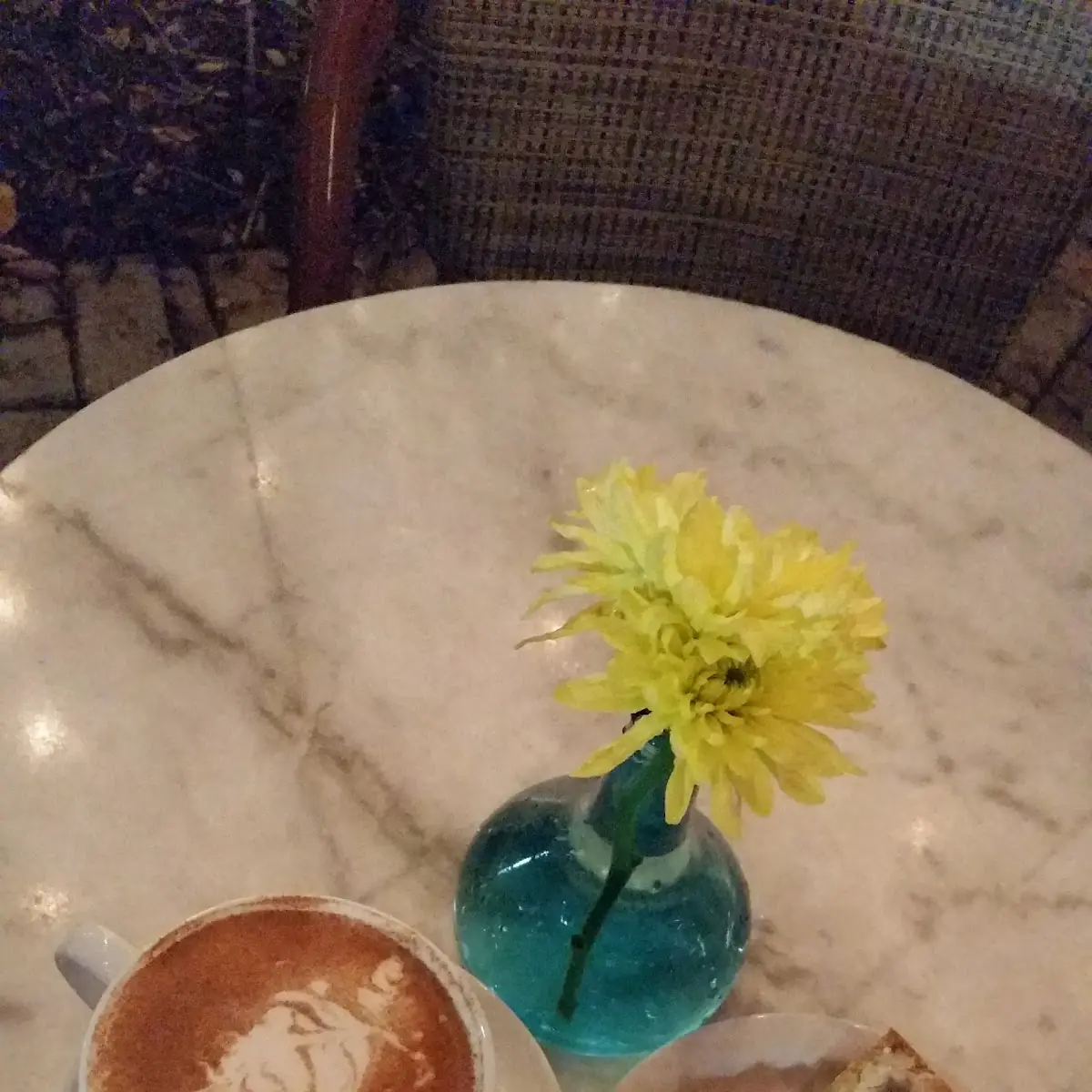 Chai Latte & Apple Pie