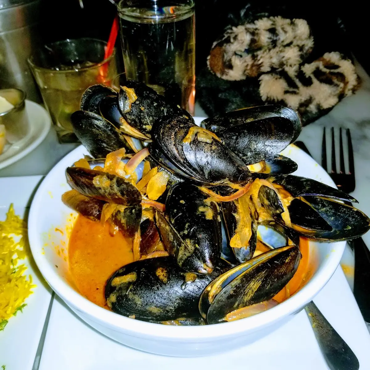 Mussels in White Wine with Rice Dish