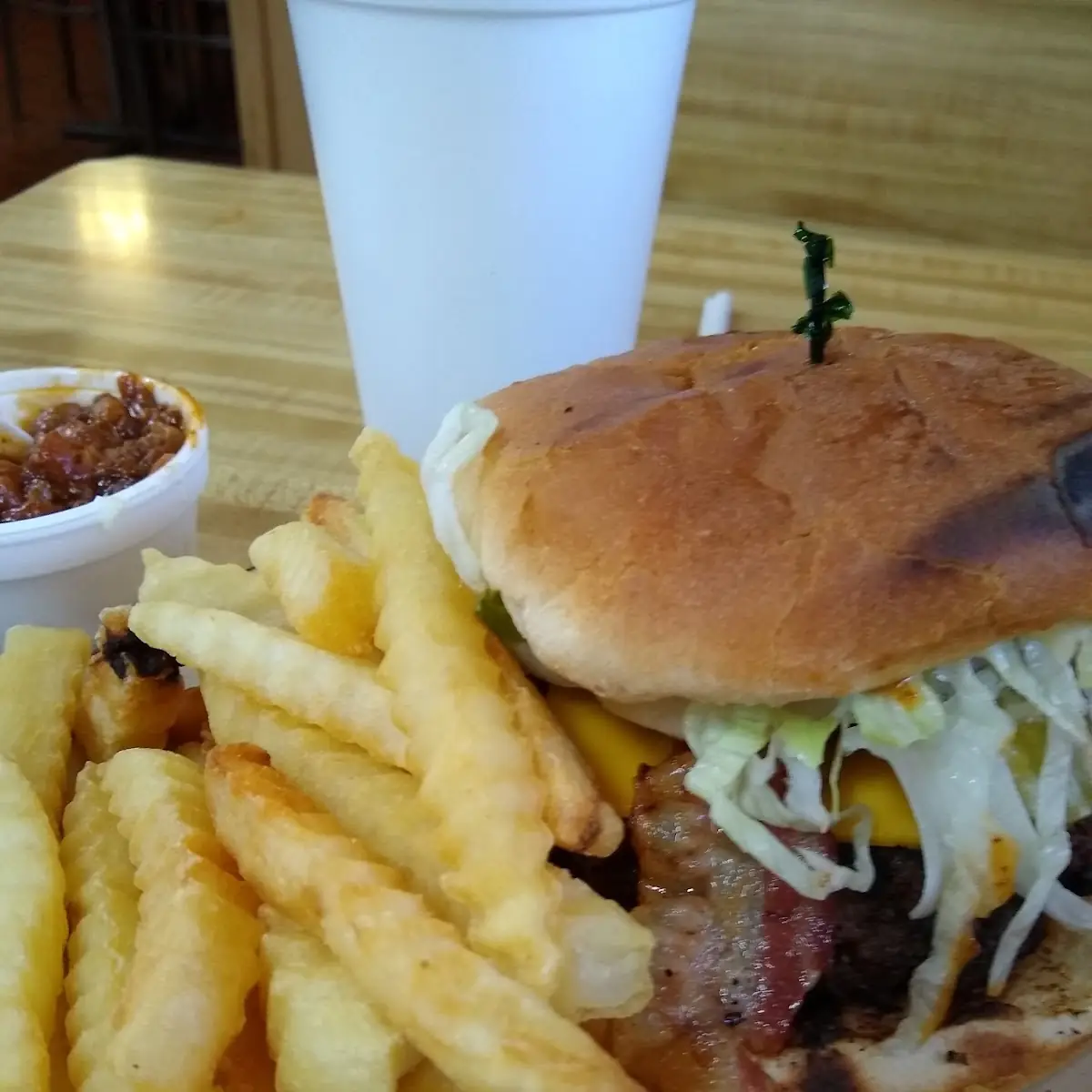 Big Bacon Cheeseburger with Sides