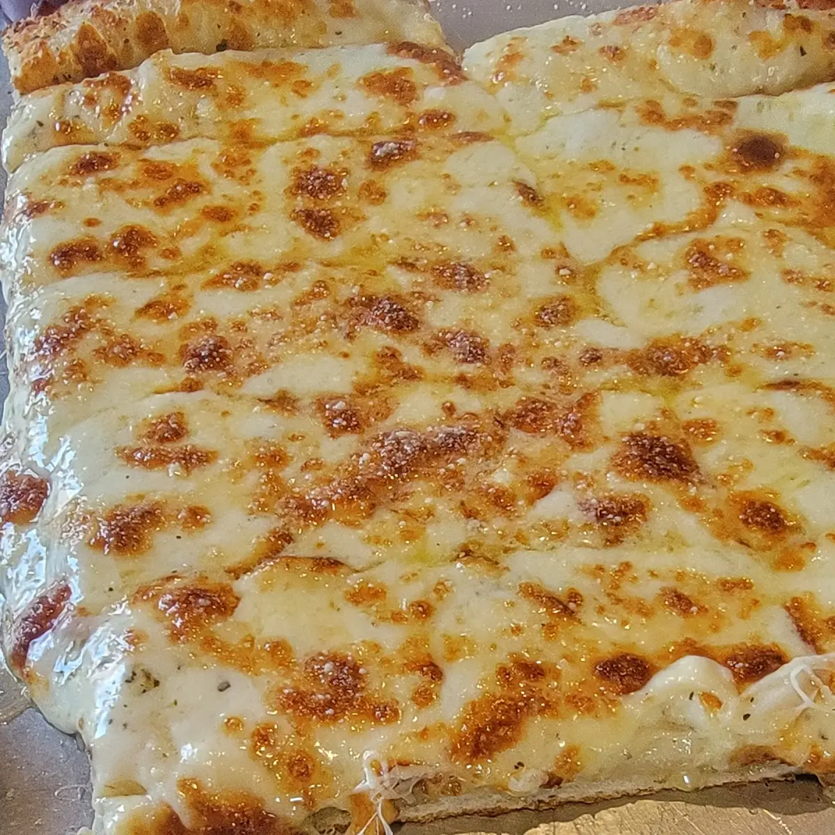 Full Garlic Cheese Bread